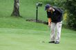 Handicapovaný golf - Patování jednou rukou